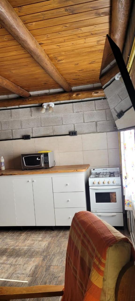 Apartamento De Cero Mercedes (Buenos Aires)